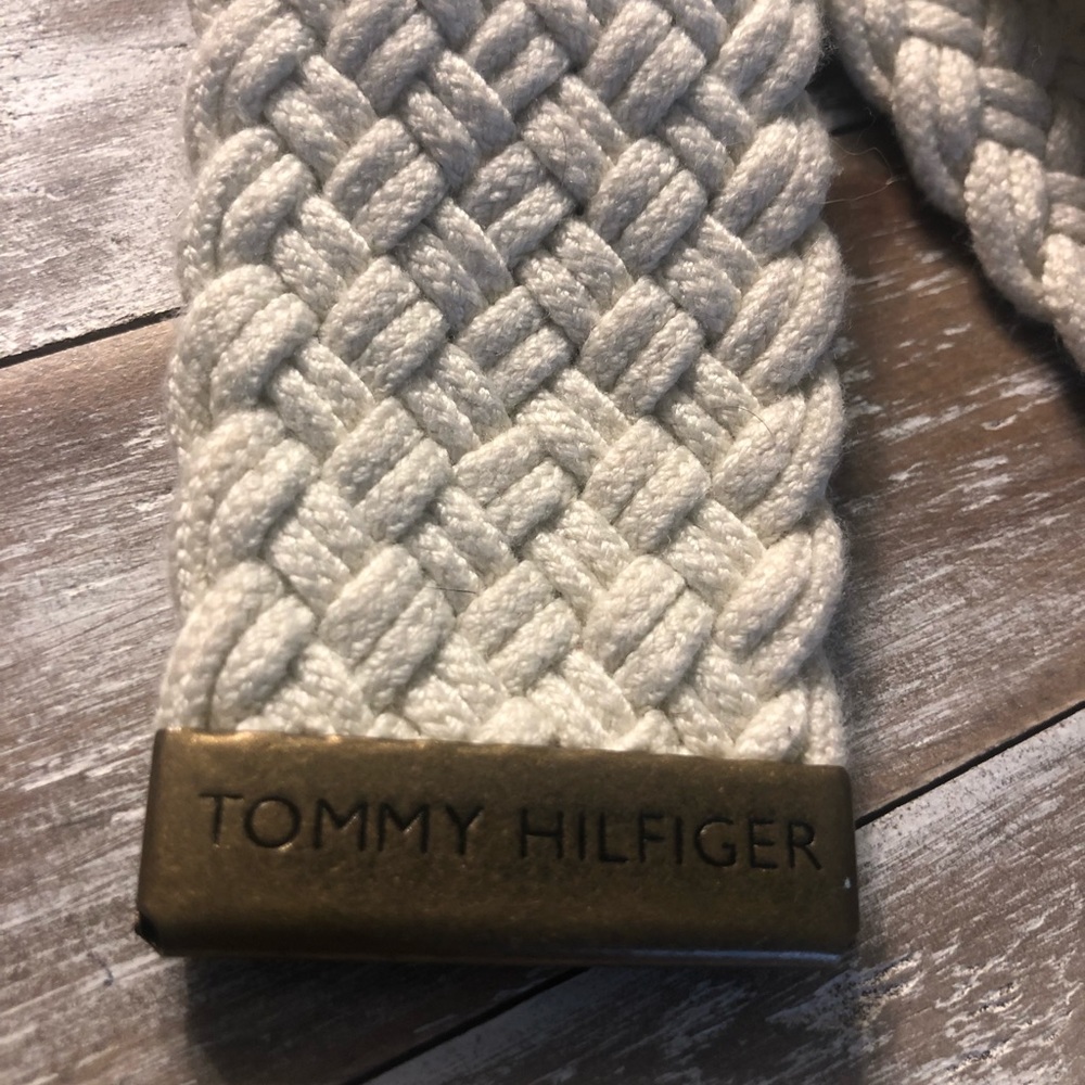 Tommy Hilfiger crocheted belt ...